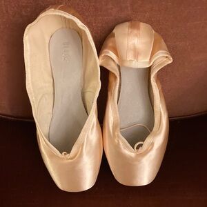 Bloch Heritage Pointe Shoes